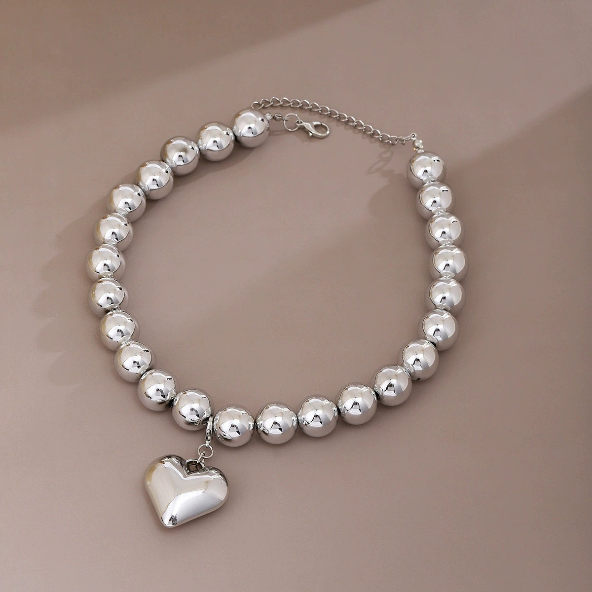 Simplicity And Exaggeration Personality Geometry Round Bracelet Love Heart Necklace Suit