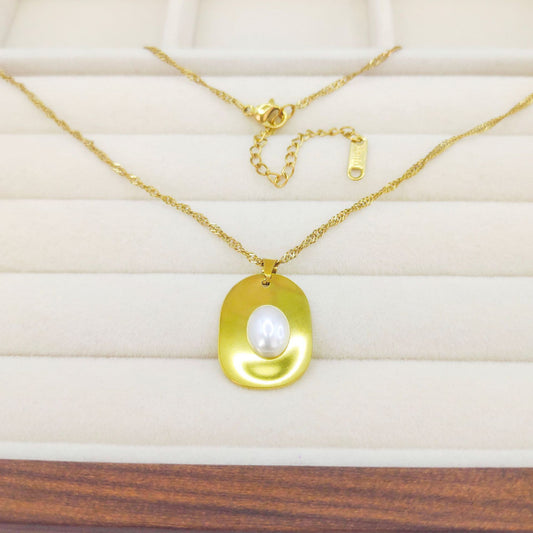 European And American Round Stainless Steel Gemstone Necklace